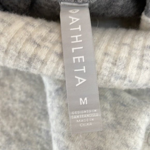 Athleta Transit colorblock turtleneck extra fine wool sweater - Picture 6 of 8